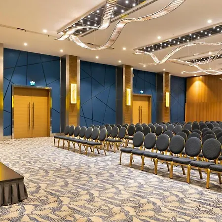 Crowne Plaza Florya Istanbul, An Ihg Otel 5*