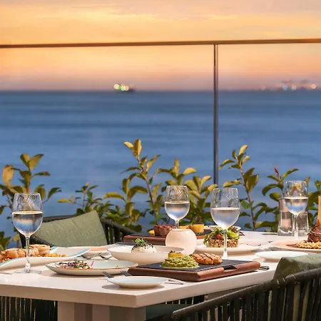 Crowne Plaza Florya By Ihg Hotel 5*