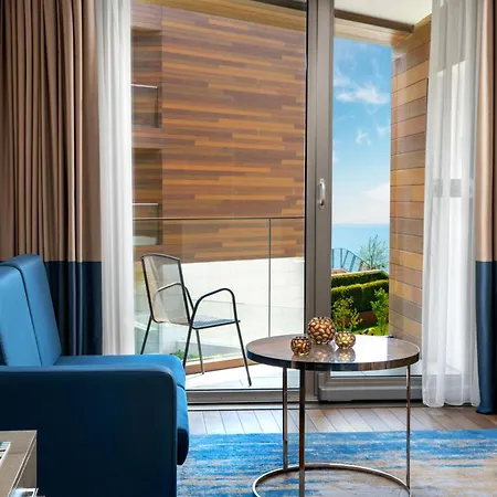 Crowne Plaza Florya Istanbul, An Ihg