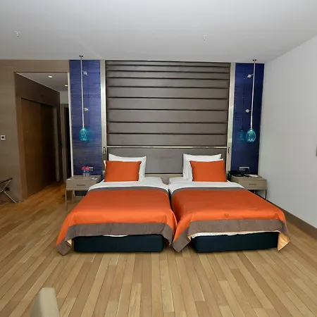 호텔 Crowne Plaza Florya By Ihg 5*
