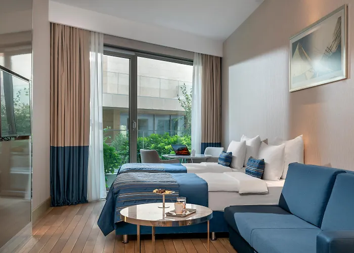 Crowne Plaza Florya By Ihg Hotel 5*