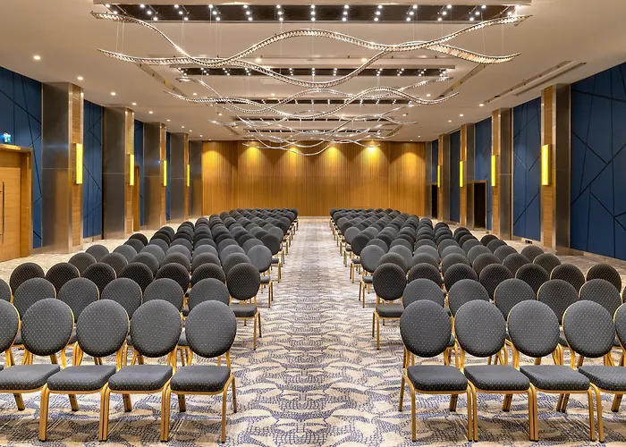 Crowne Plaza Florya By Ihg 5*