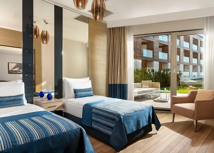 Crowne Plaza Florya By Ihg Hotel 5*