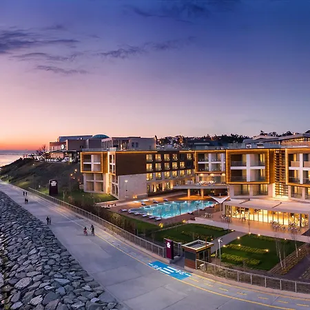 Crowne Plaza Florya By Ihg Hotel