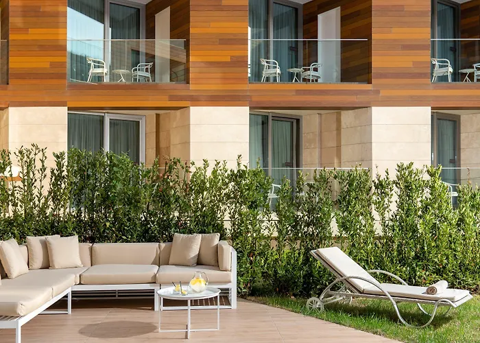 Hotel Crowne Plaza Florya By Ihg 5*