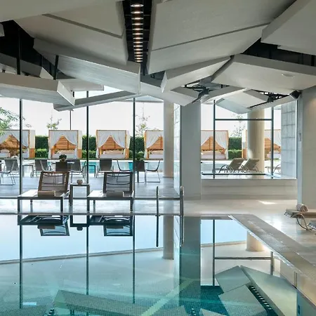 Crowne Plaza Florya Istanbul, An Ihg Otel 5*
